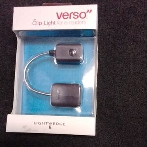 Lightwedge Verso Clip Light for E-readers - Black